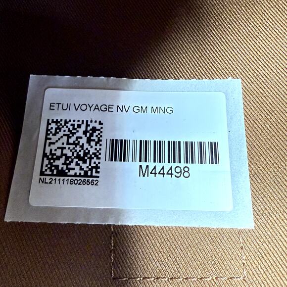 Louis Vuitton France Etui Voyage GM Pouch Monogram Laptop Document case Luxury - Picture 7 of 13